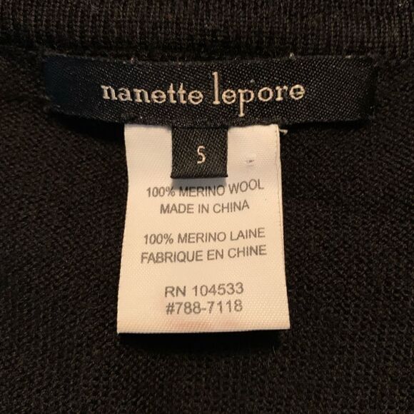 Nanette Lepore 100% merino wool beaded dress. Size small - Picture 4 of 8
